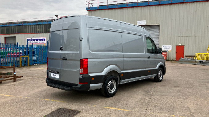 Volkswagen Crafter Cr35 Mwb Diesel Fwd 2.0 TDI 140PS Commerce Business High Roof Van - Image 22